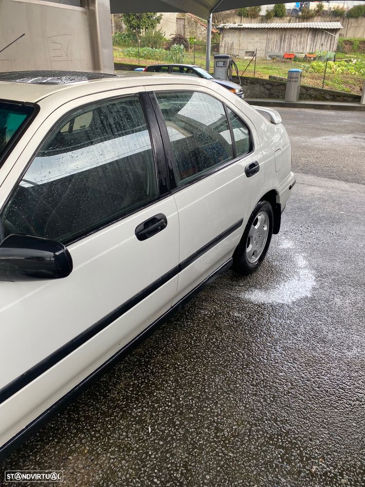 Honda Civic 1.6 ESi - 6