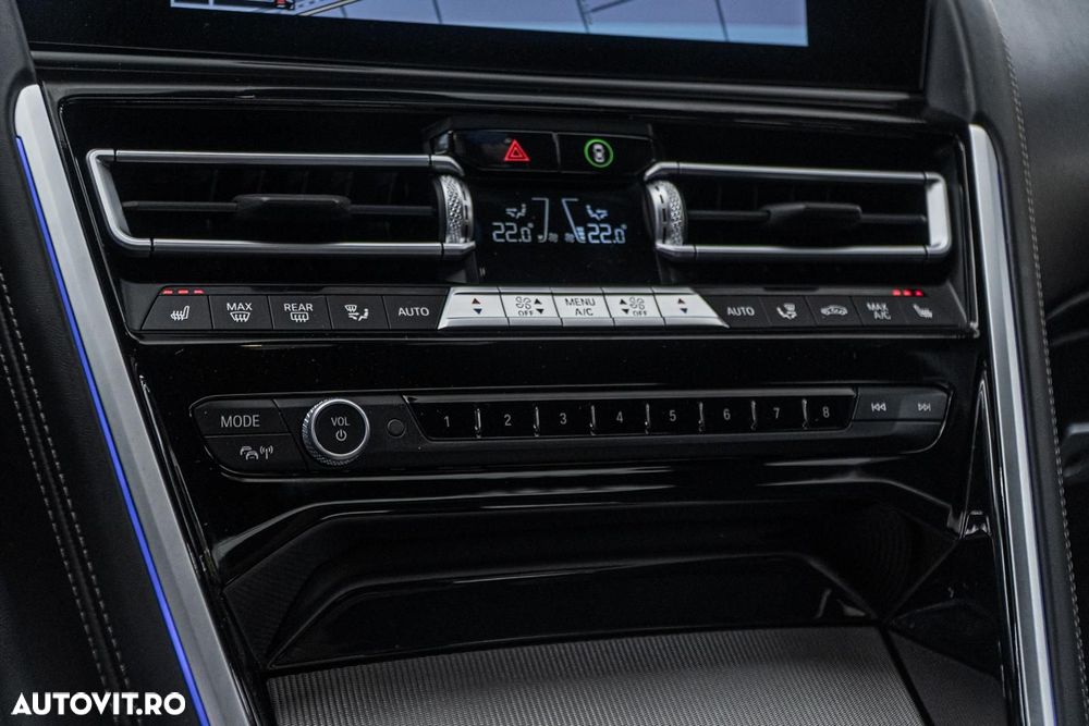 BMW Seria 8 840i xDrive - 11