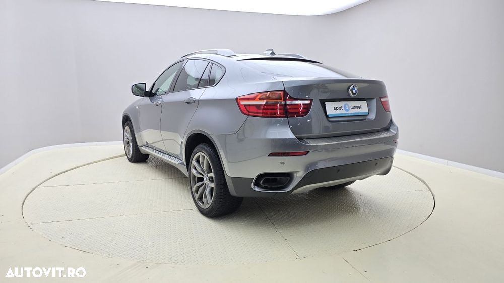 BMW X6 M M50d - 8