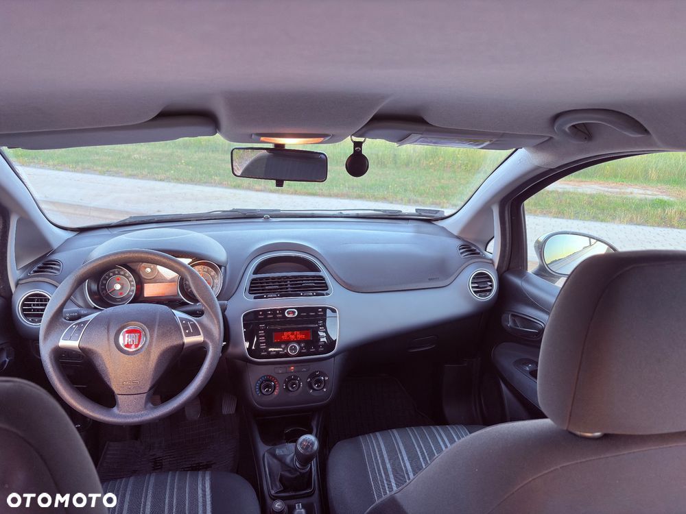Fiat Punto - 16