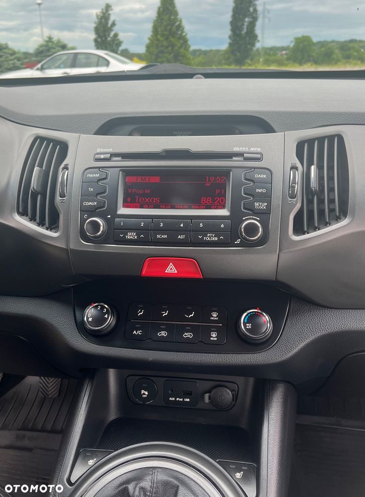 Kia Sportage 1.7 CRDI XL 2WD - 11
