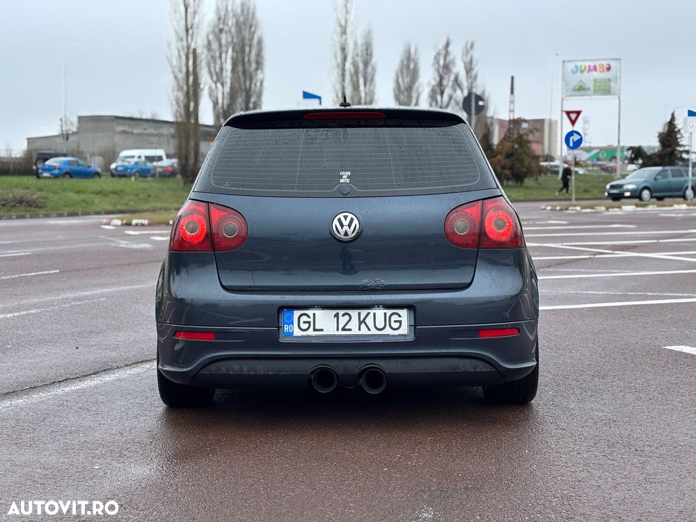 Volkswagen Golf 1.4 FSI Sportline - 4