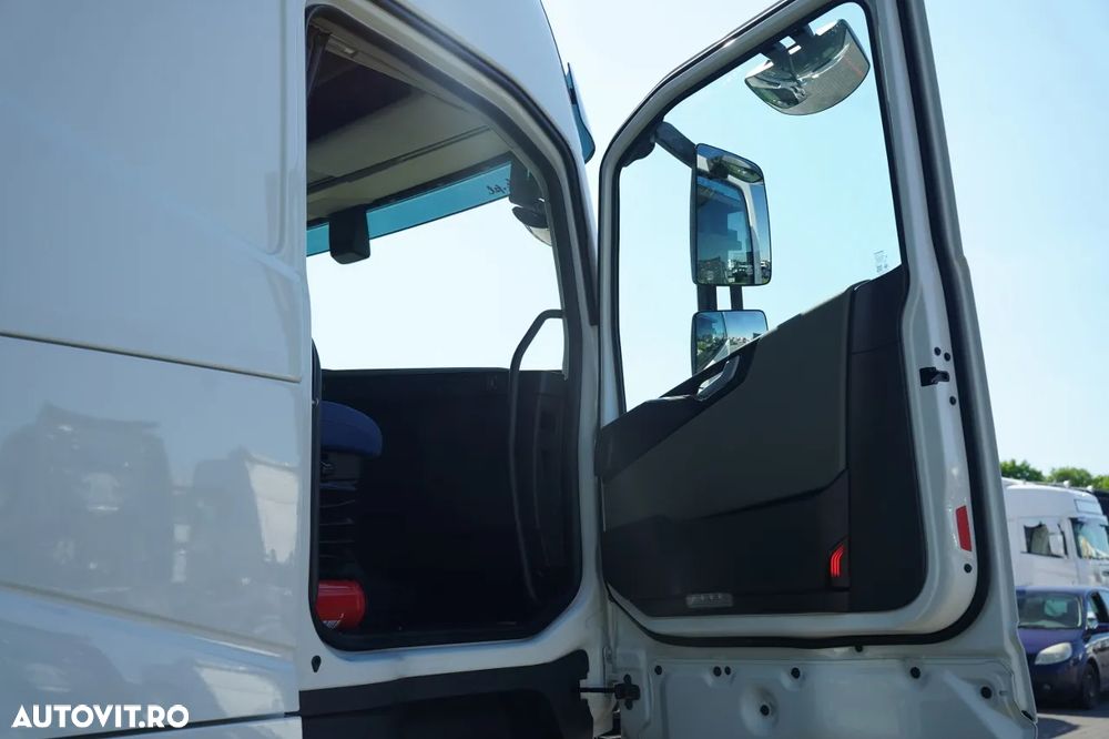 Volvo FH 460 / I-SHIFT / EURO 6 / - 36