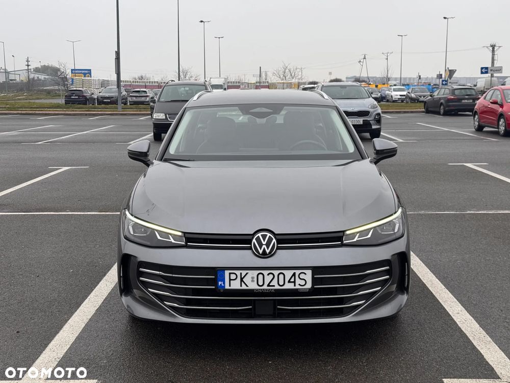 Volkswagen Passat Variant 2.0 TDI SCR Business DSG - 8