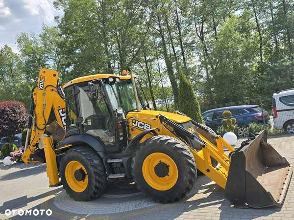 JCB 4CX
