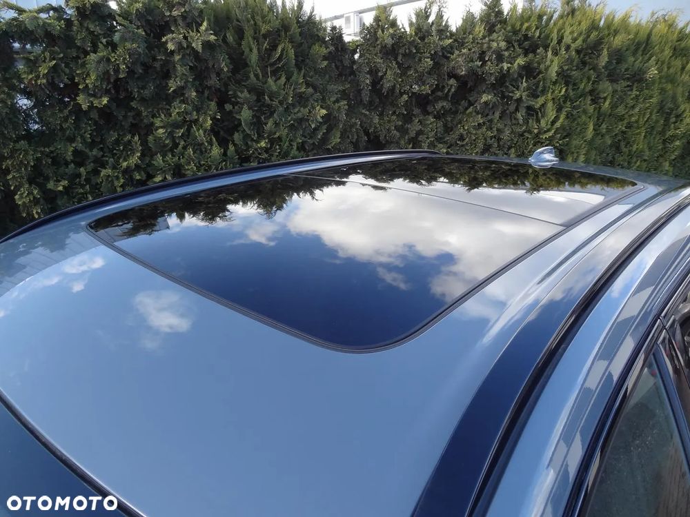 Volvo XC 60 B5 B AWD Geartronic RDesign - 18