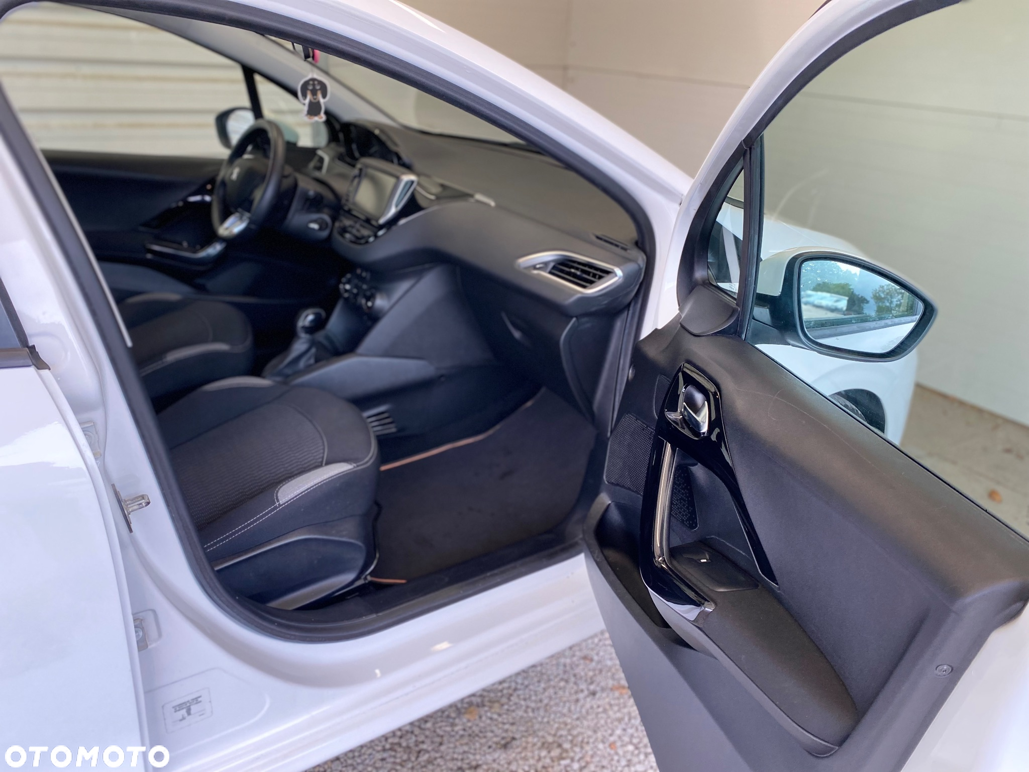 Peugeot 208 1.6 BlueHDi Active - 12