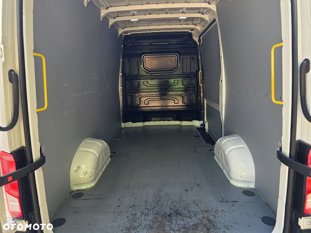 Volkswagen CRAFTER - 22