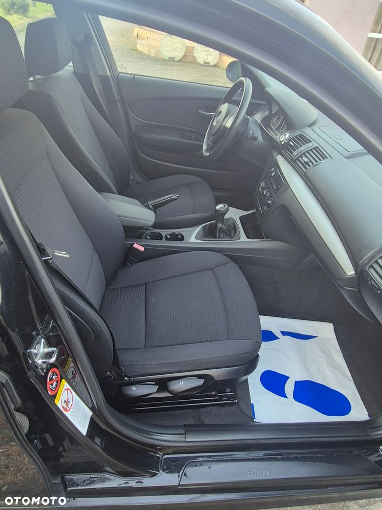 BMW Seria 1 - 13