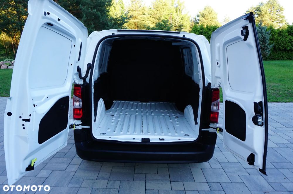 Toyota Proace City Active 110KM - 17