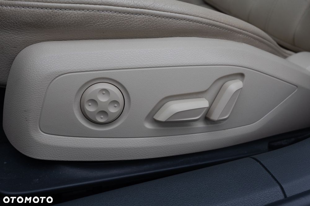 Audi A4 Limousine - 24