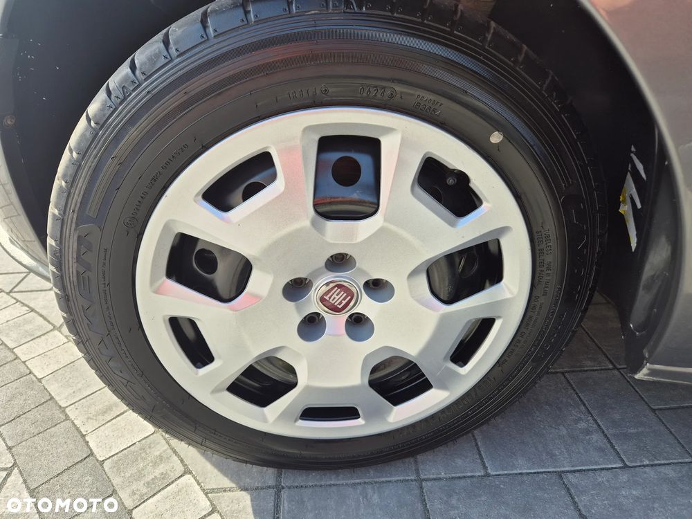 Fiat Doblo - 16