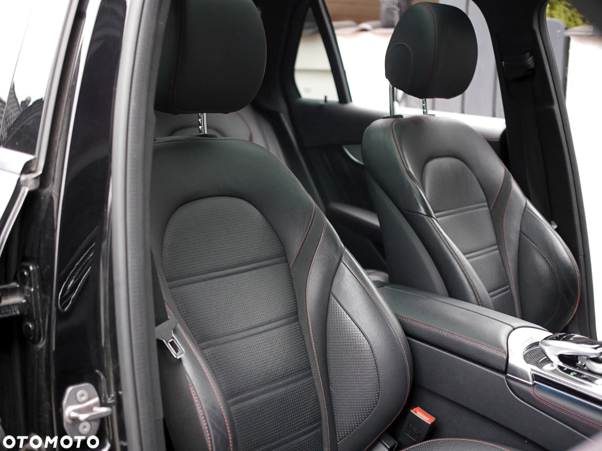Mercedes-Benz GLC AMG 43 4Matic 9G-TRONIC - 22
