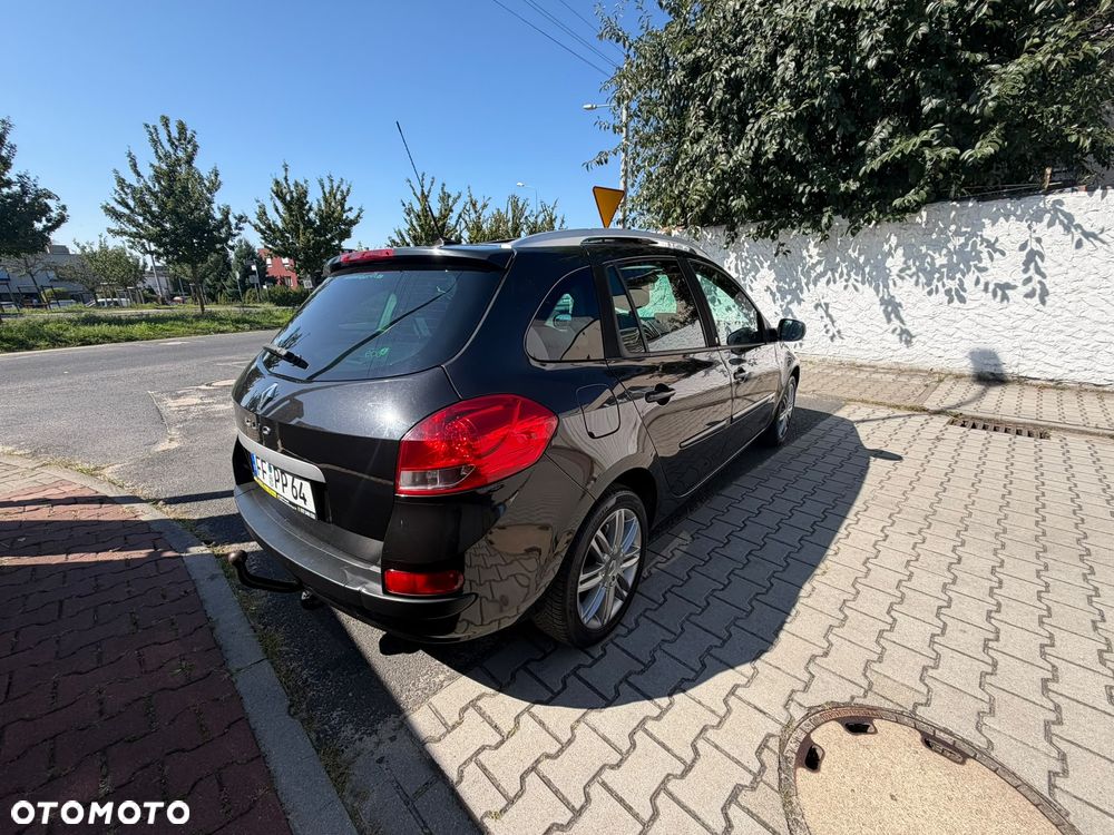 Renault Clio 1.2 16V Dwudziestka - 4