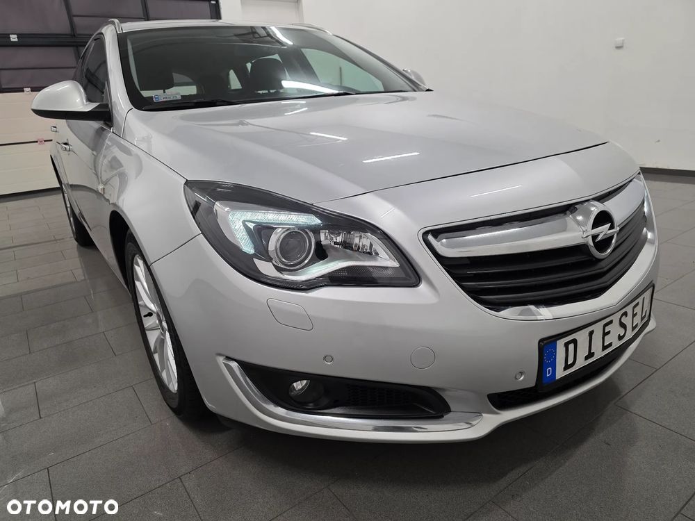 Opel Insignia Sports Tourer 2.0 Diesel Exclusive - 28