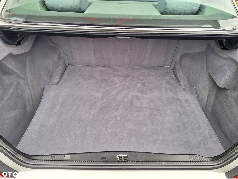 Mercedes-Benz W124 (1984-1993) - 20