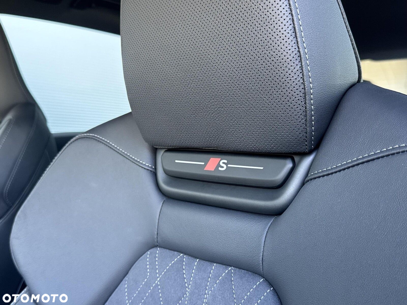 Audi Q6 e-tron - 22