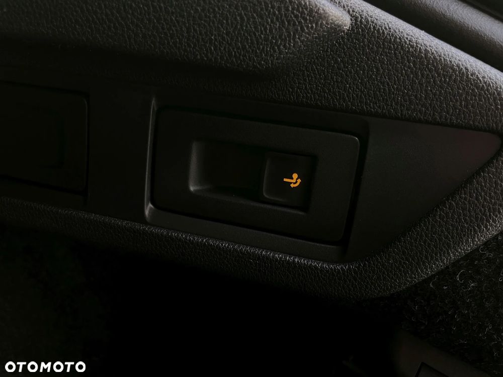 Skoda Octavia 1.5 TSI Style - 36