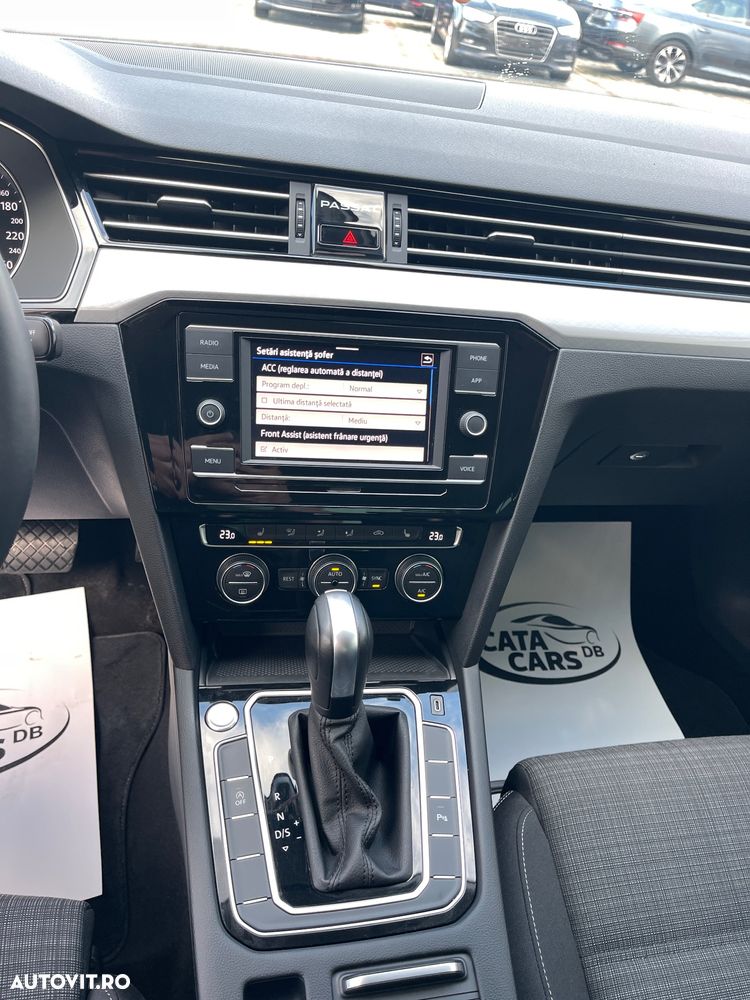 Volkswagen Passat 1.5 TSI OPF DSG Business - 35
