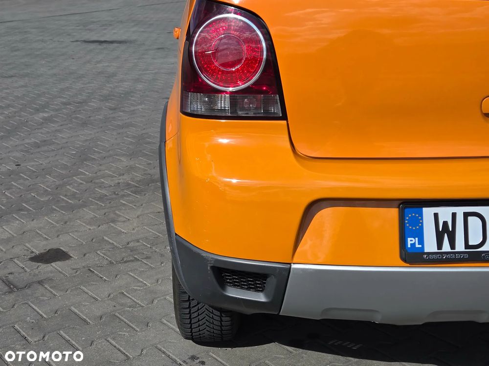 Volkswagen Polo Cross - 12