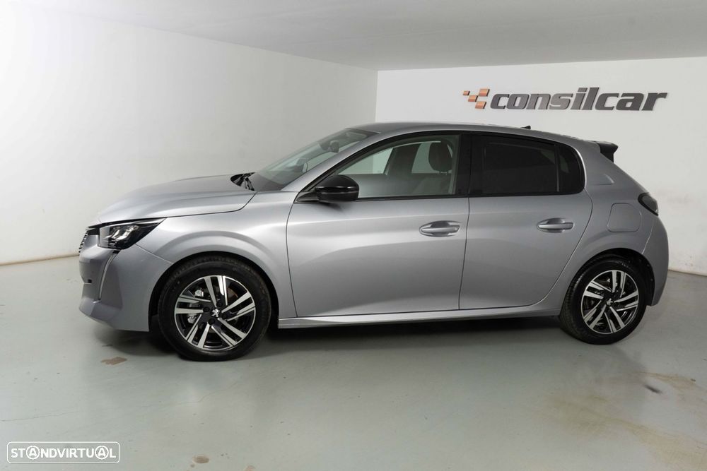 Peugeot 208 1.2 PureTech Allure Pack EAT8 - 28
