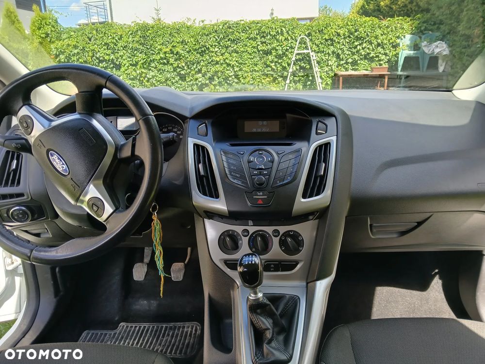 Ford Focus 1.6 TDCi DPF Start-Stopp-System Trend - 14