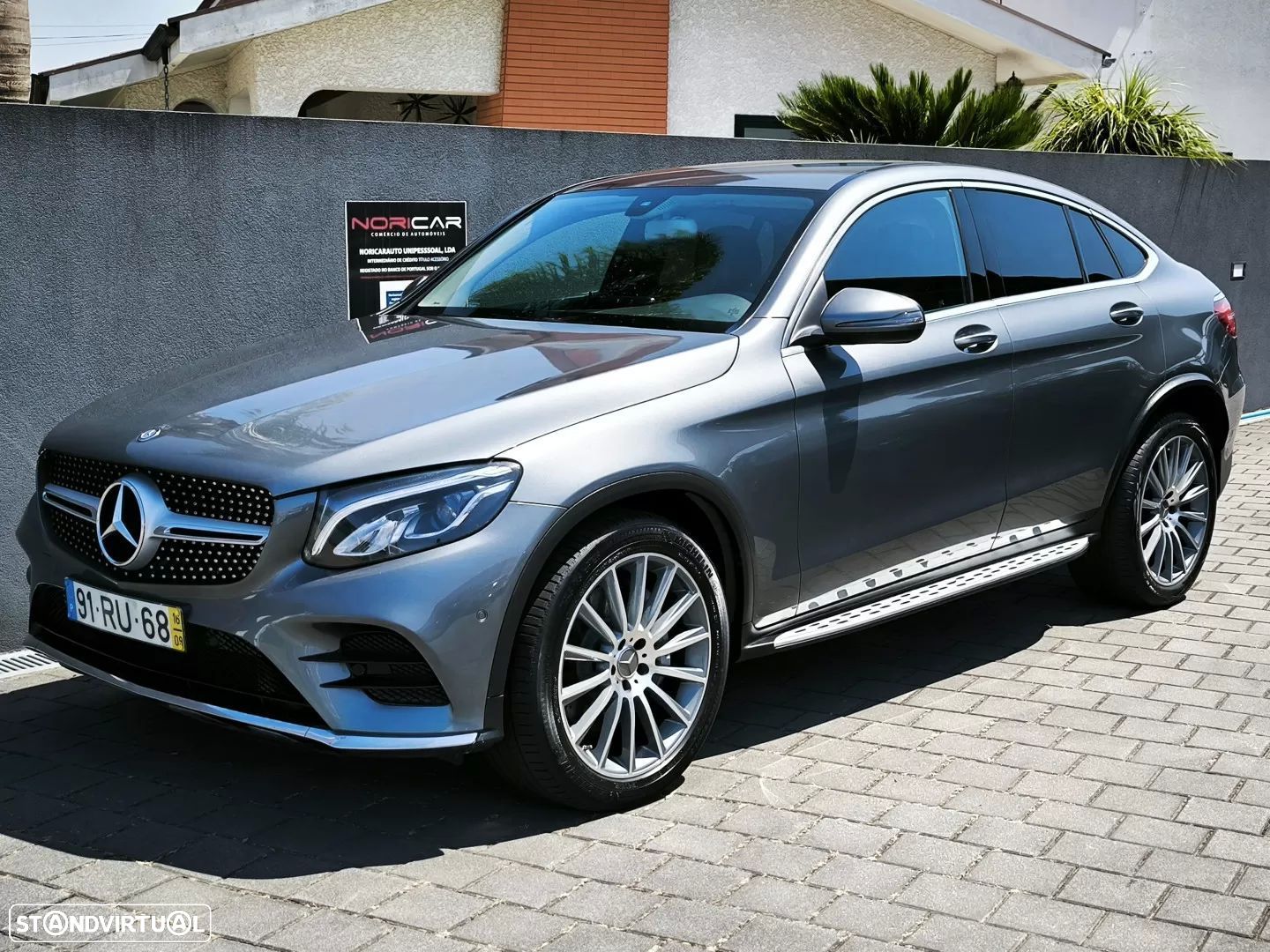 Mercedes-Benz GLC 250 d Coupé AMG Line 4-Matic - 1
