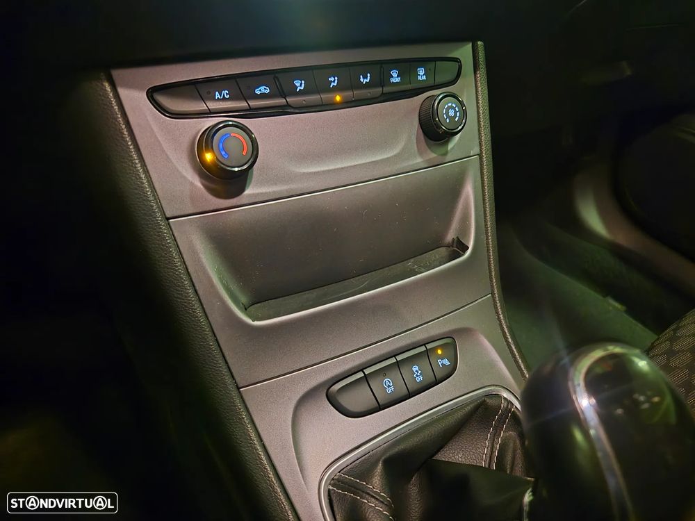 Opel Astra 1.0 Turbo S&S Dynamic - 19