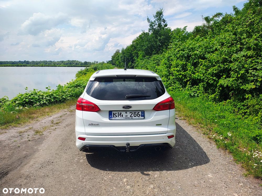 Ford Focus 1.5 EcoBoost Titanium ASS PowerShift - 12