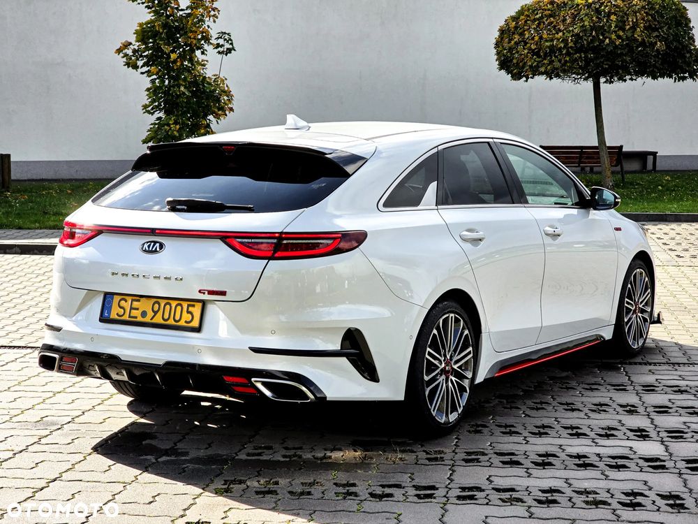 Kia ProCeed 1.6 T-GDI DCT7 OPF GT - 12