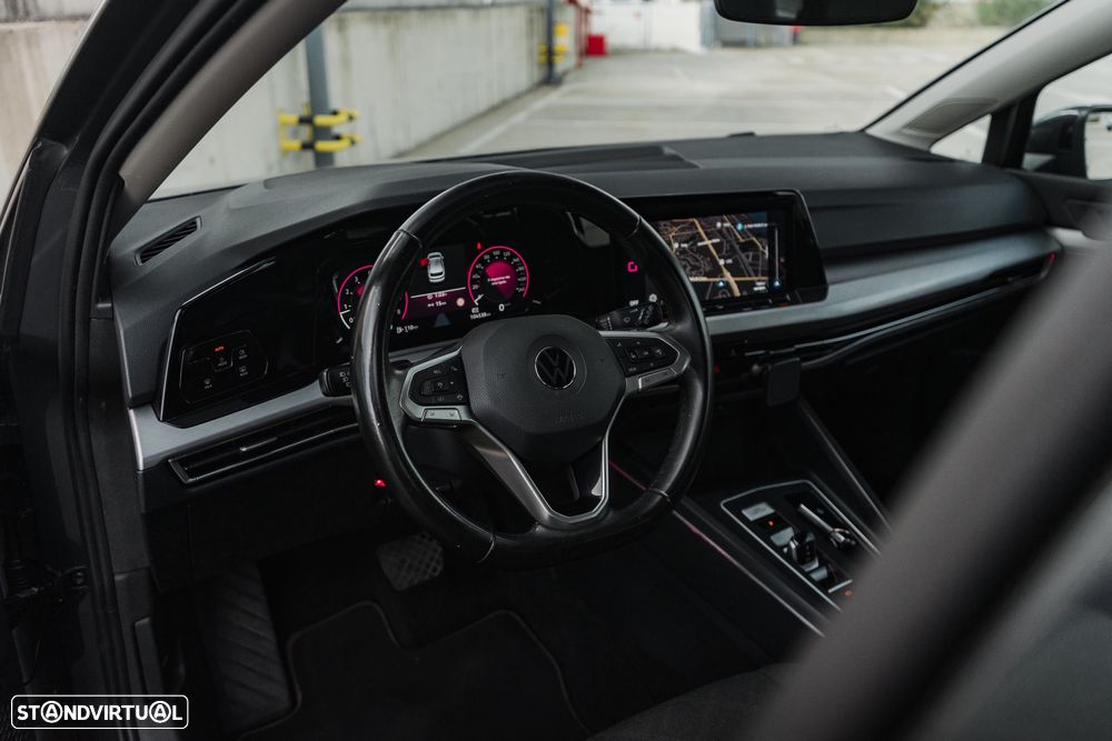 VW Golf 1.5 eTSI Style DSG - 21