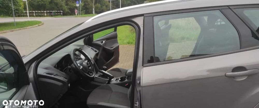 Ford Focus SW 1.6 TDCi DPF Titanium - 5