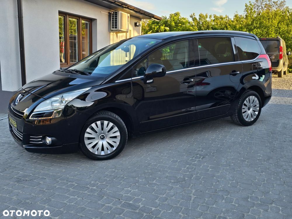 Peugeot 5008 HDI 150 Allure - 5