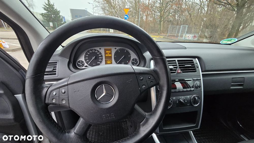 Mercedes-Benz Klasa B - 12