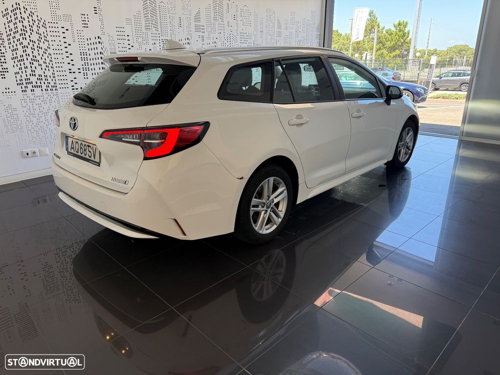Toyota Corolla Touring Sports - 4