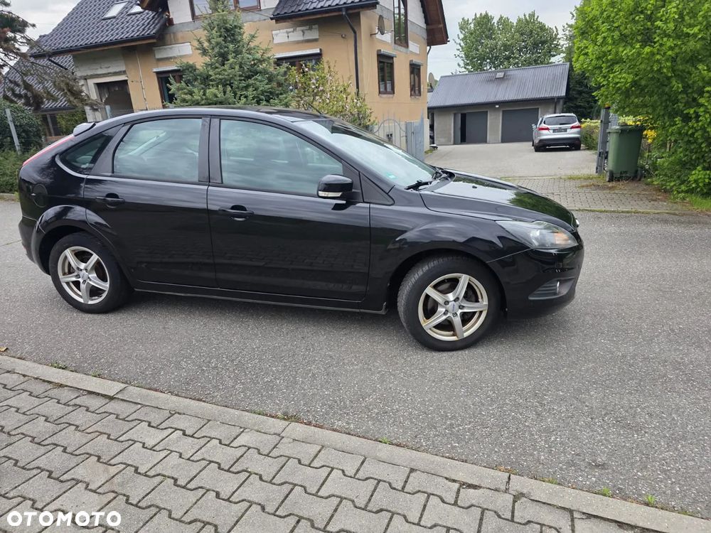 Ford Focus 1.8 Black Magic - 32