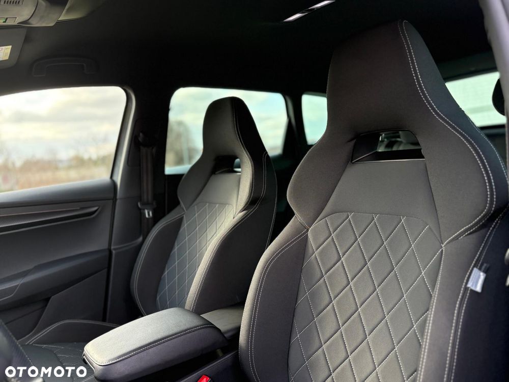Skoda Karoq 1.5 TSI ACT Sportline DSG - 18