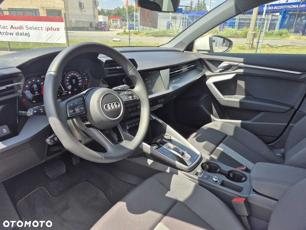 Audi A3 Limousine 30 TFSI mHEV Advanced S tronic - 12