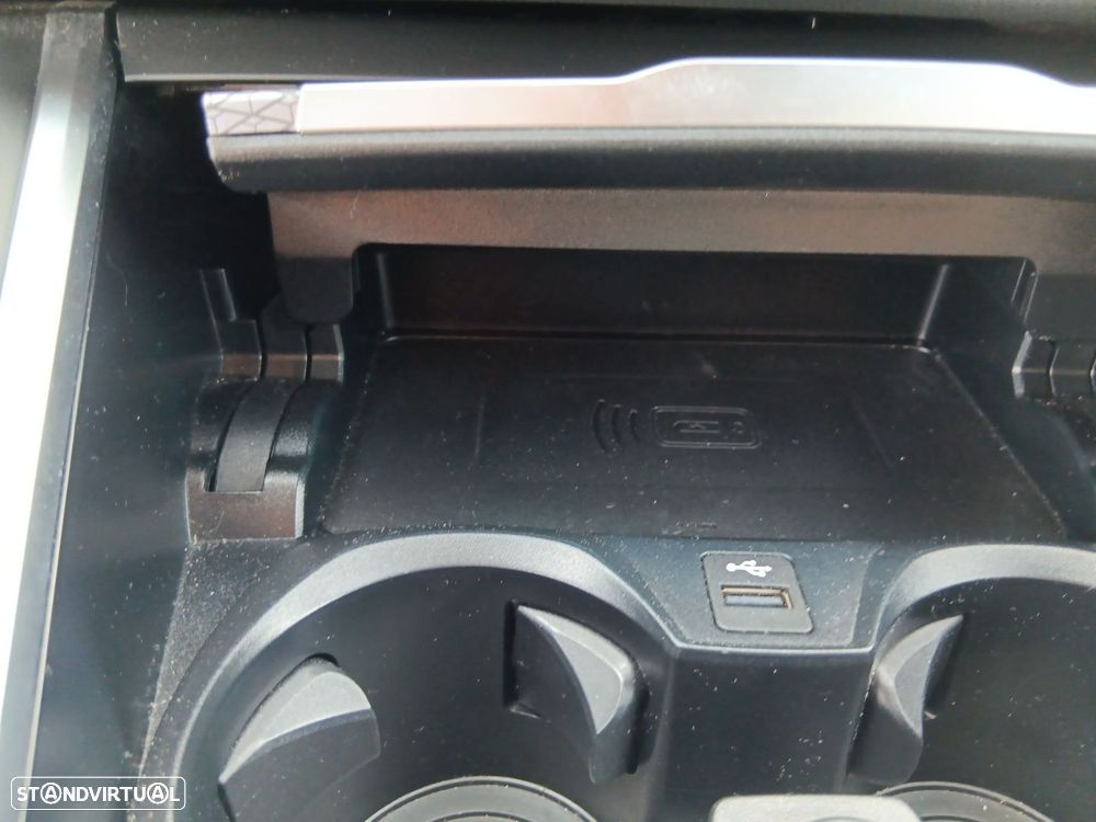 BMW 330 e Pack Desportivo M Auto - 18