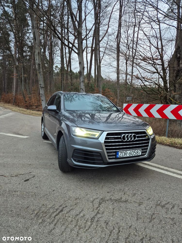 Audi Q7 - 2