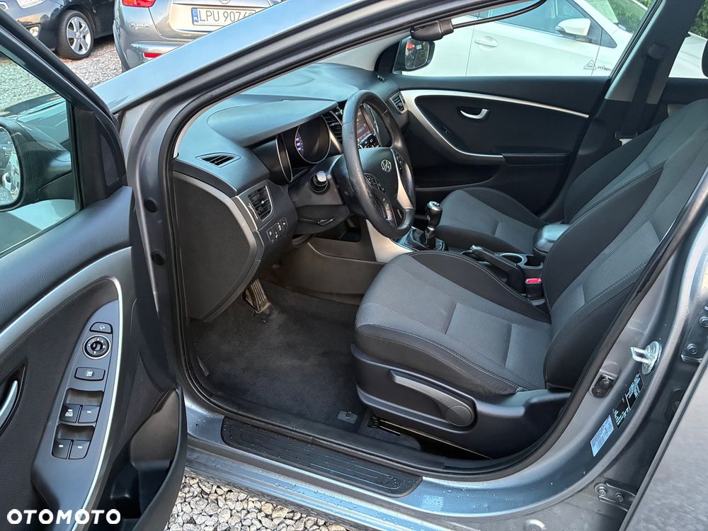Hyundai i30 1.6 Style - 8