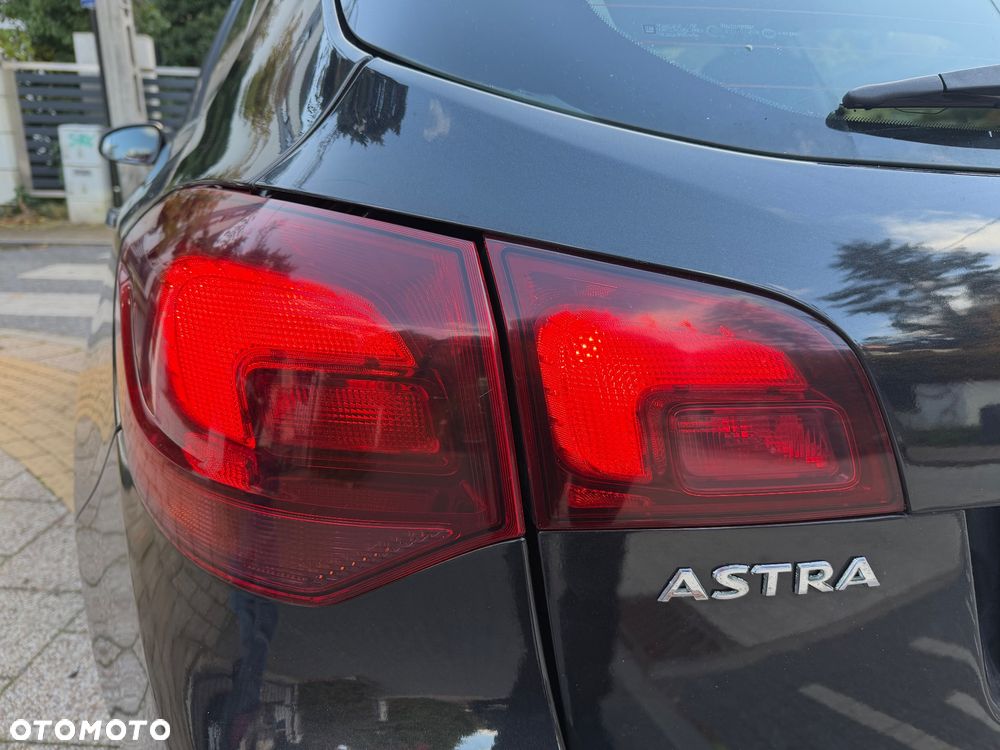 Opel Astra - 9