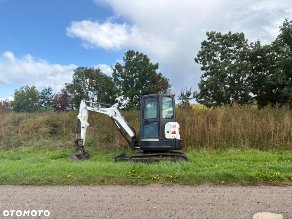 Bobcat E26 - 3