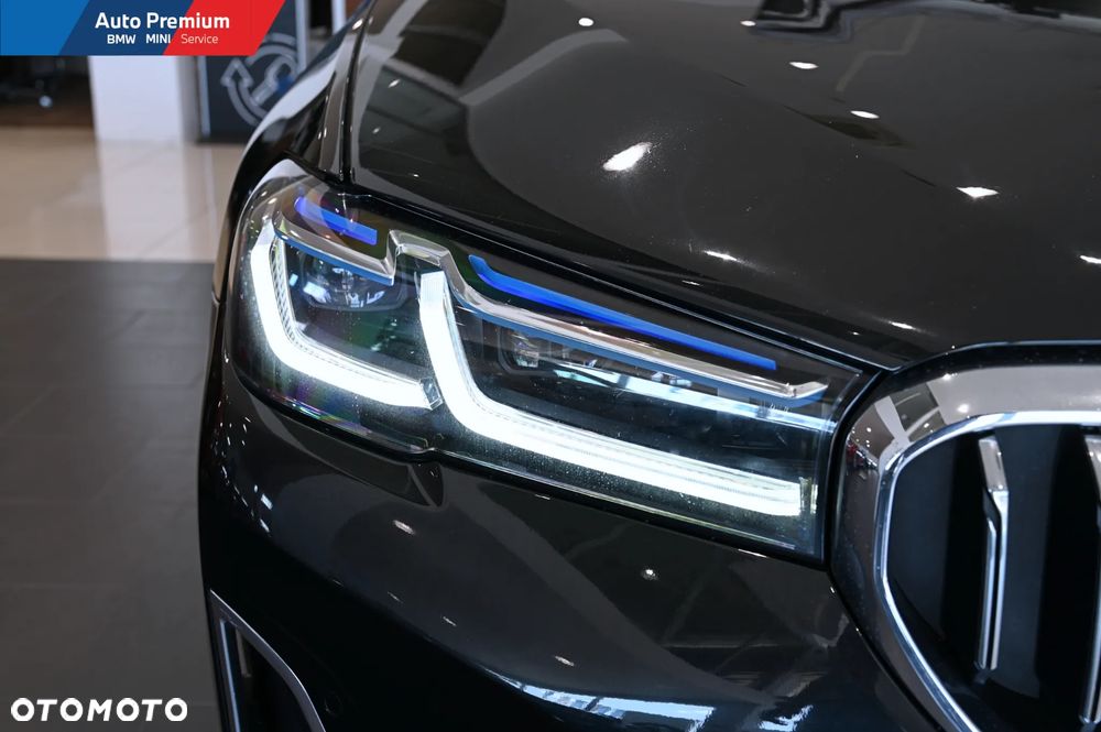 BMW Seria 5 540i xDrive mHEV Luxury Line - 23