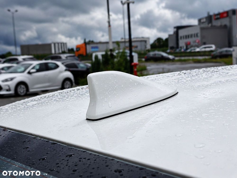 Toyota Corolla 1.8 Hybrid Comfort - 12