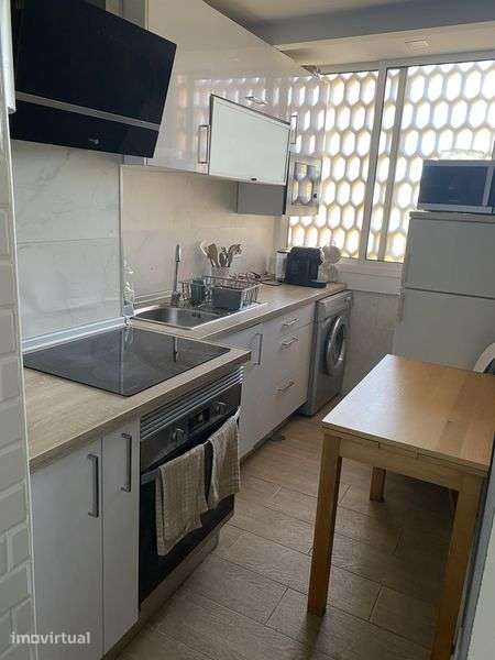T2 na Pontinha todo renovado - Grande imagem: 4/8