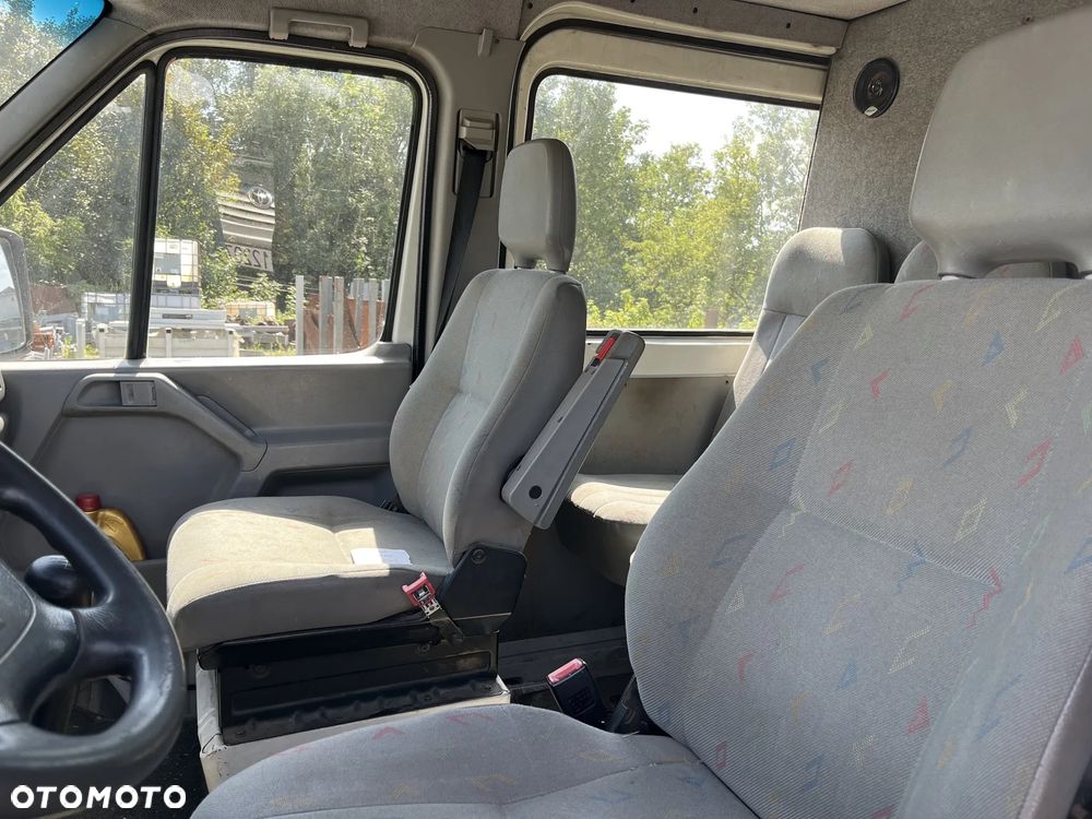 Volkswagen LT 28 TDI 2DG0D2/W81 - 2