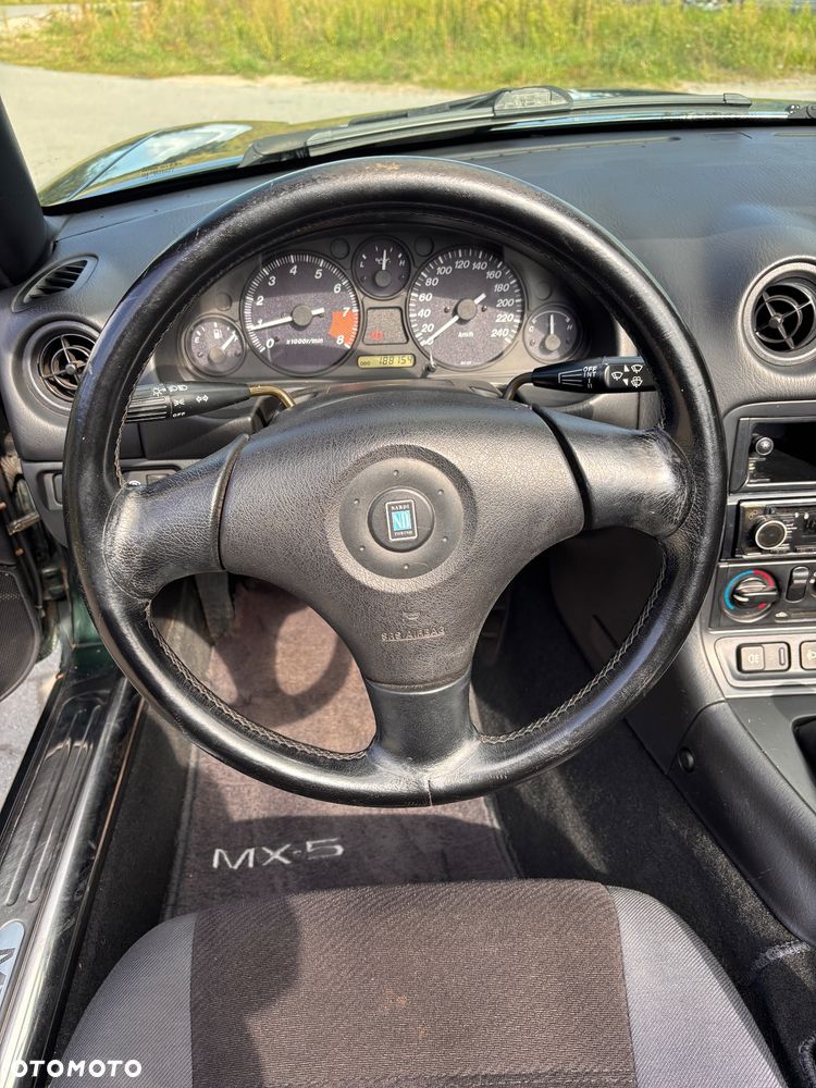 Mazda MX-5 1.6 16V - 10