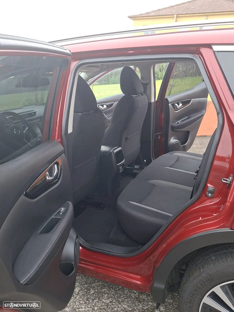 Nissan Qashqai 1.3 DIG-T N-Connecta - 11