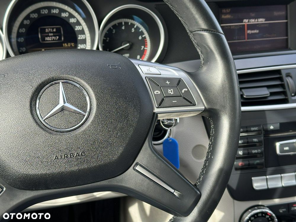 Mercedes-Benz Klasa C 180 BlueEFFICIENCY - 21